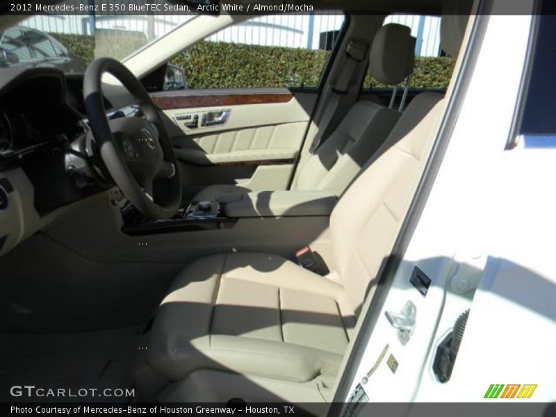 Arctic White / Almond/Mocha 2012 Mercedes-Benz E 350 BlueTEC Sedan