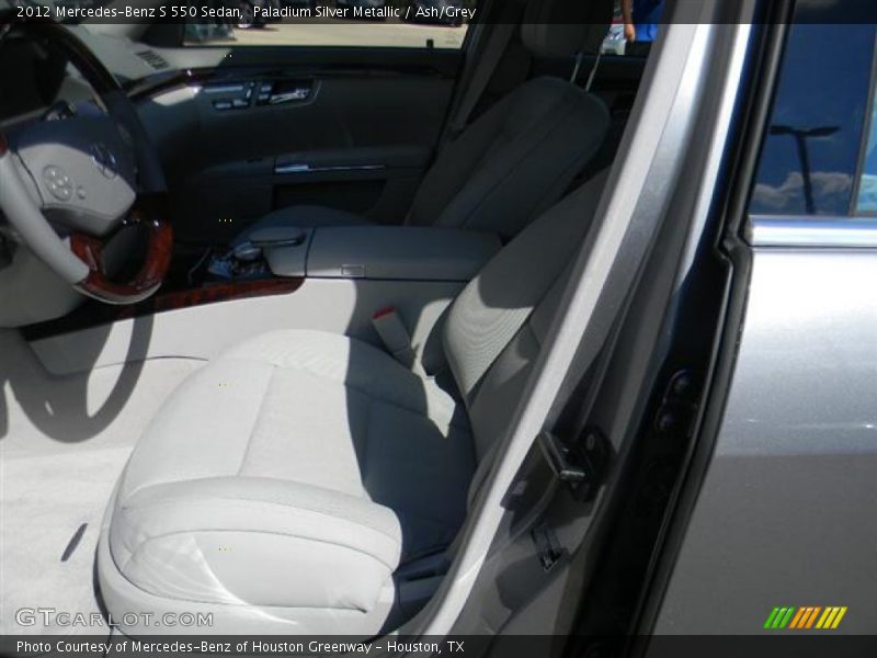 Paladium Silver Metallic / Ash/Grey 2012 Mercedes-Benz S 550 Sedan