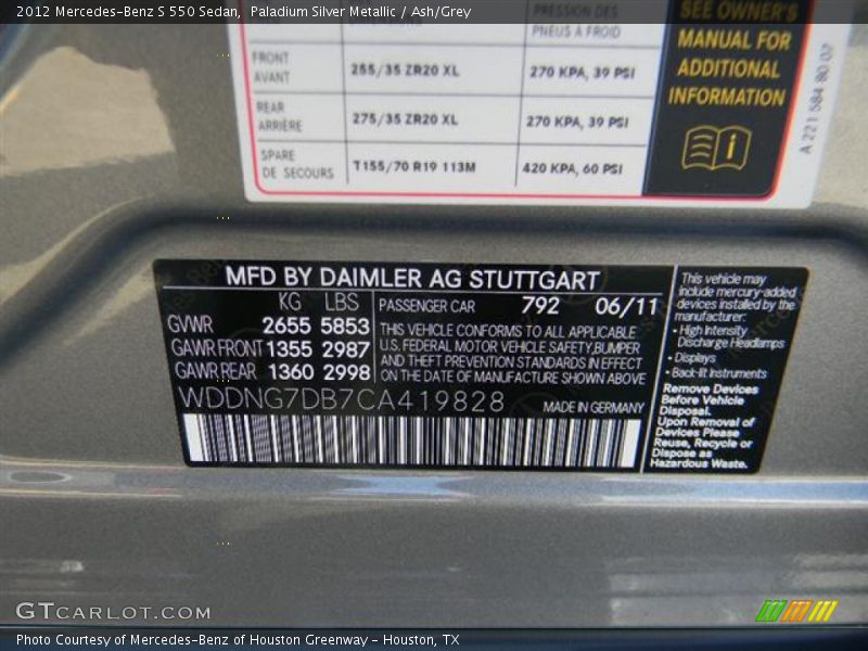 Paladium Silver Metallic / Ash/Grey 2012 Mercedes-Benz S 550 Sedan