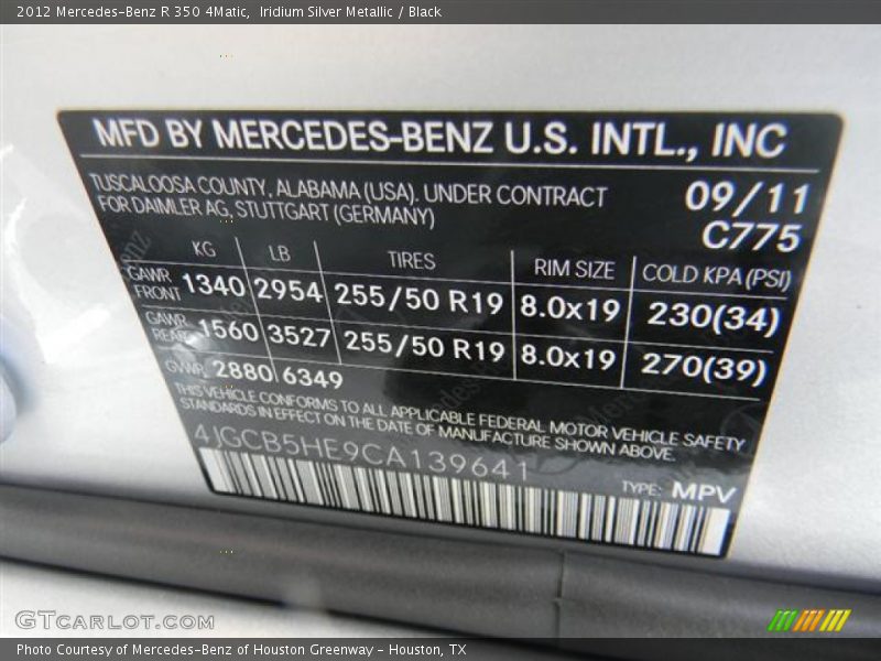 Iridium Silver Metallic / Black 2012 Mercedes-Benz R 350 4Matic
