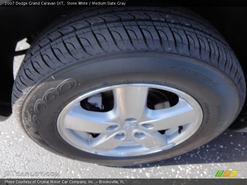 Stone White / Medium Slate Gray 2007 Dodge Grand Caravan SXT