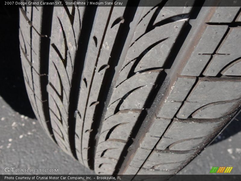 Stone White / Medium Slate Gray 2007 Dodge Grand Caravan SXT