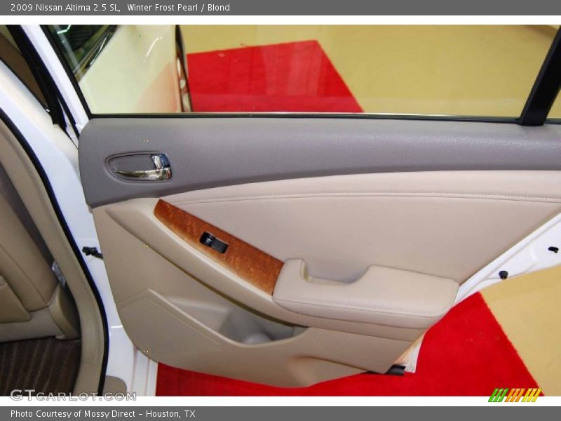 Winter Frost Pearl / Blond 2009 Nissan Altima 2.5 SL