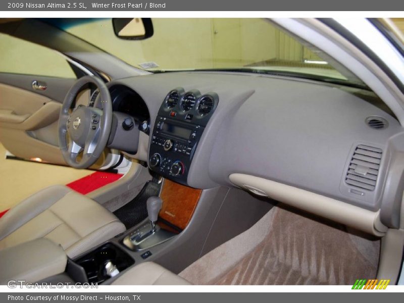 Winter Frost Pearl / Blond 2009 Nissan Altima 2.5 SL