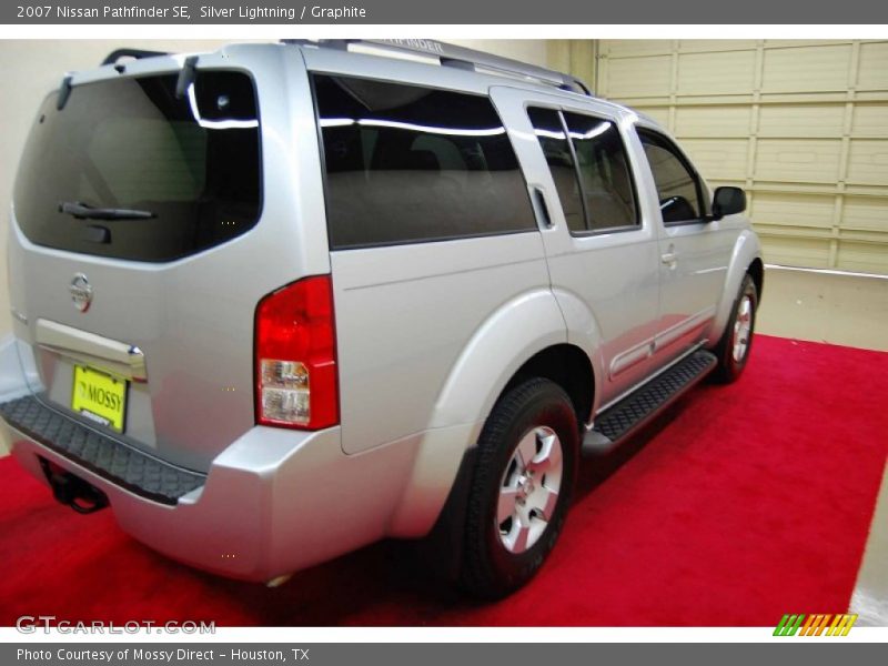 Silver Lightning / Graphite 2007 Nissan Pathfinder SE