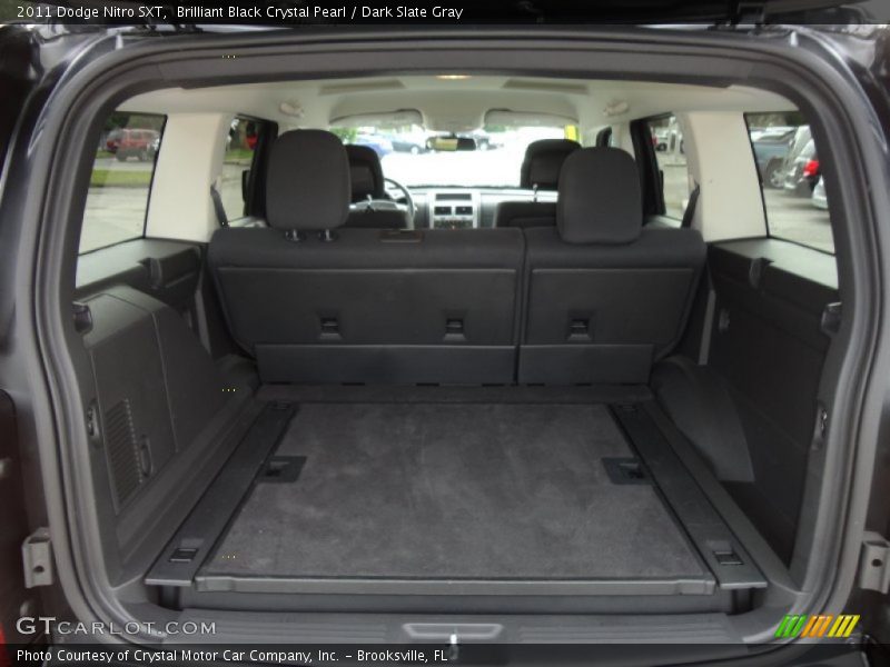  2011 Nitro SXT Trunk