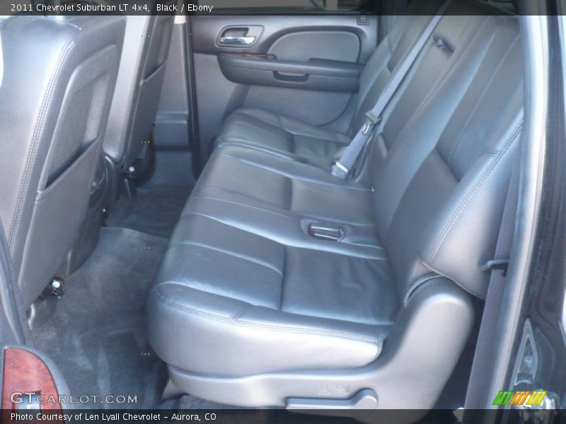 Black / Ebony 2011 Chevrolet Suburban LT 4x4