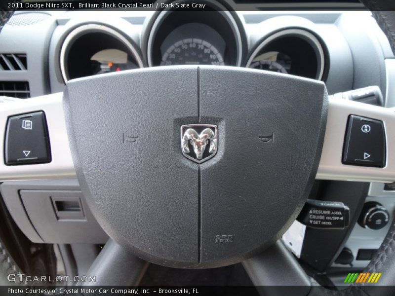 Brilliant Black Crystal Pearl / Dark Slate Gray 2011 Dodge Nitro SXT