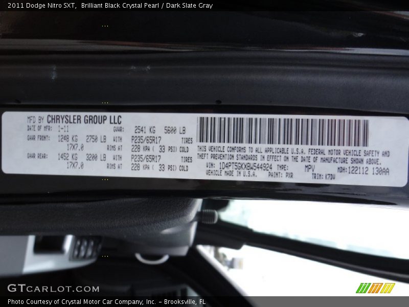Brilliant Black Crystal Pearl / Dark Slate Gray 2011 Dodge Nitro SXT