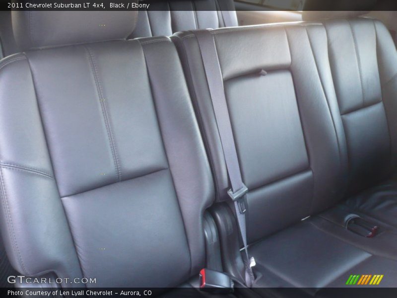 Black / Ebony 2011 Chevrolet Suburban LT 4x4