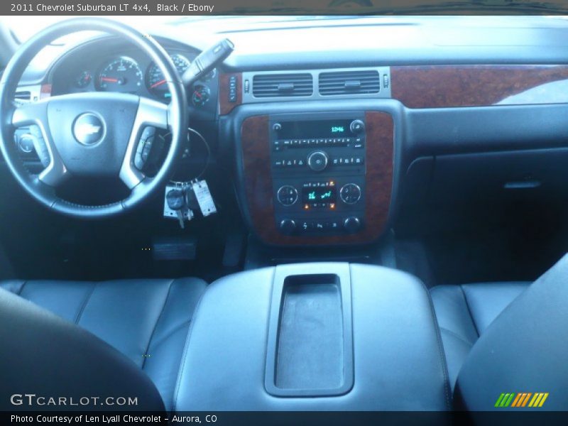 Black / Ebony 2011 Chevrolet Suburban LT 4x4