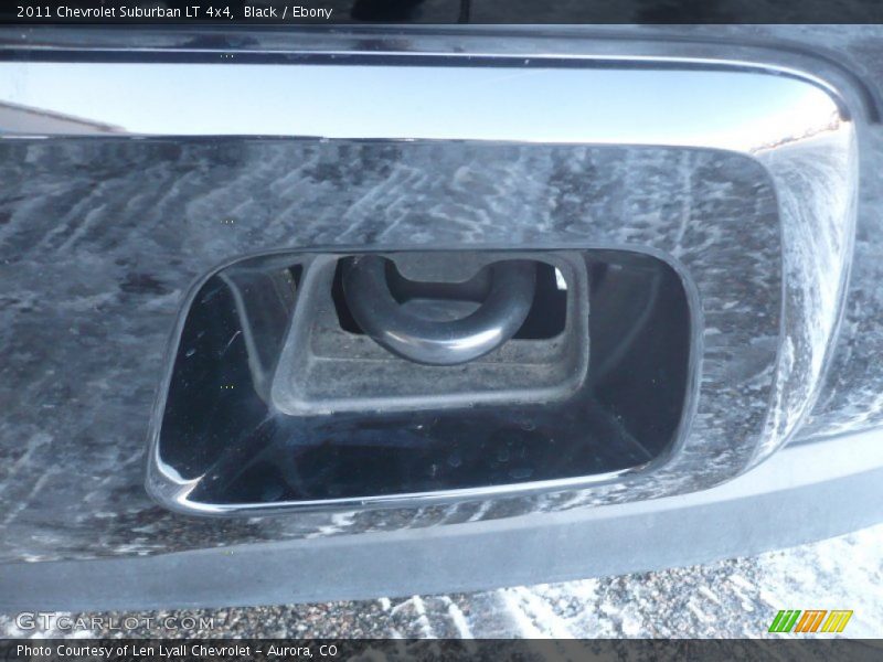 Black / Ebony 2011 Chevrolet Suburban LT 4x4