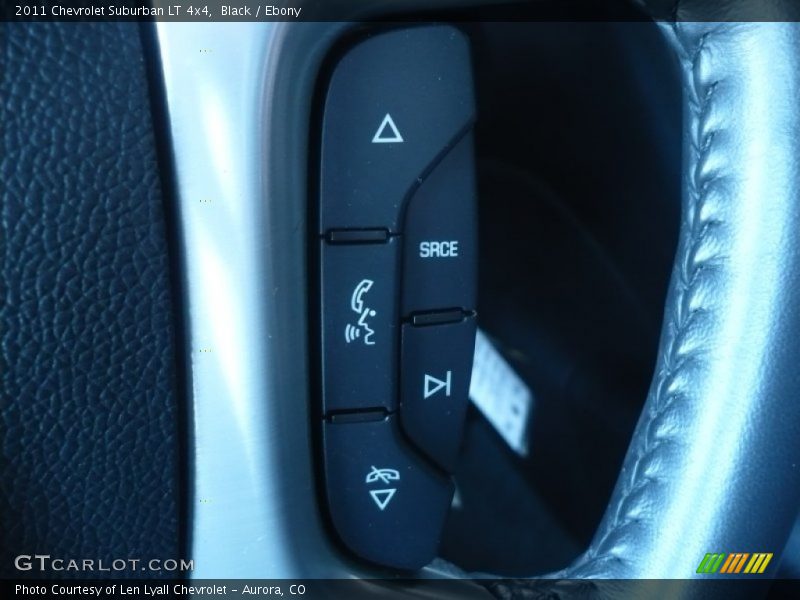 Black / Ebony 2011 Chevrolet Suburban LT 4x4
