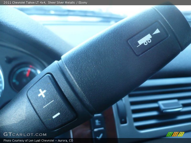 Sheer Silver Metallic / Ebony 2011 Chevrolet Tahoe LT 4x4