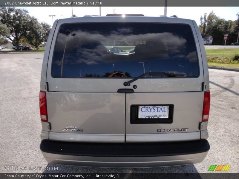 Light Pewter Metallic / Neutral 2002 Chevrolet Astro LT