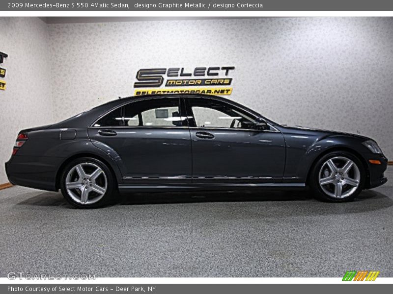 designo Graphite Metallic / designo Corteccia 2009 Mercedes-Benz S 550 4Matic Sedan