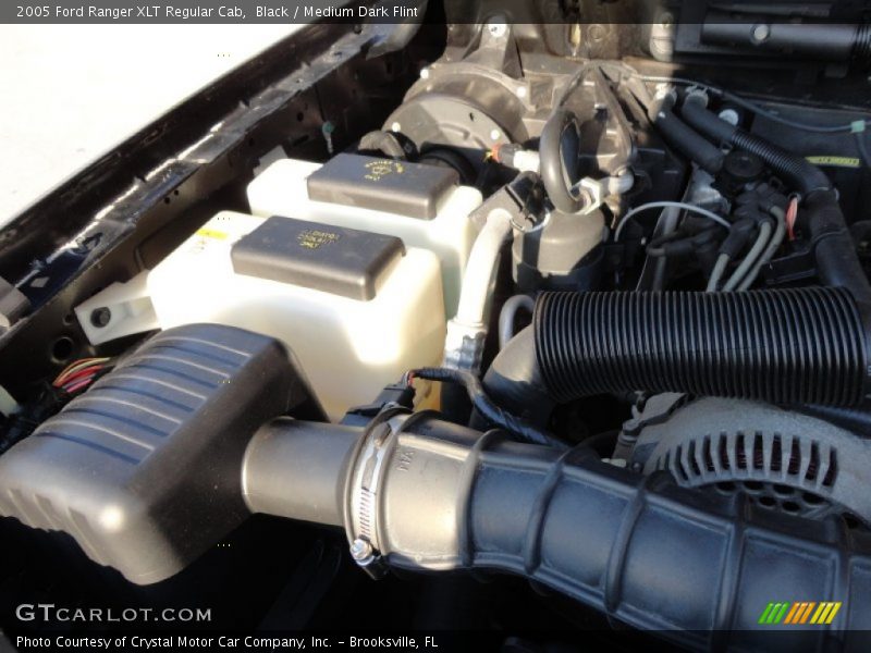 Black / Medium Dark Flint 2005 Ford Ranger XLT Regular Cab
