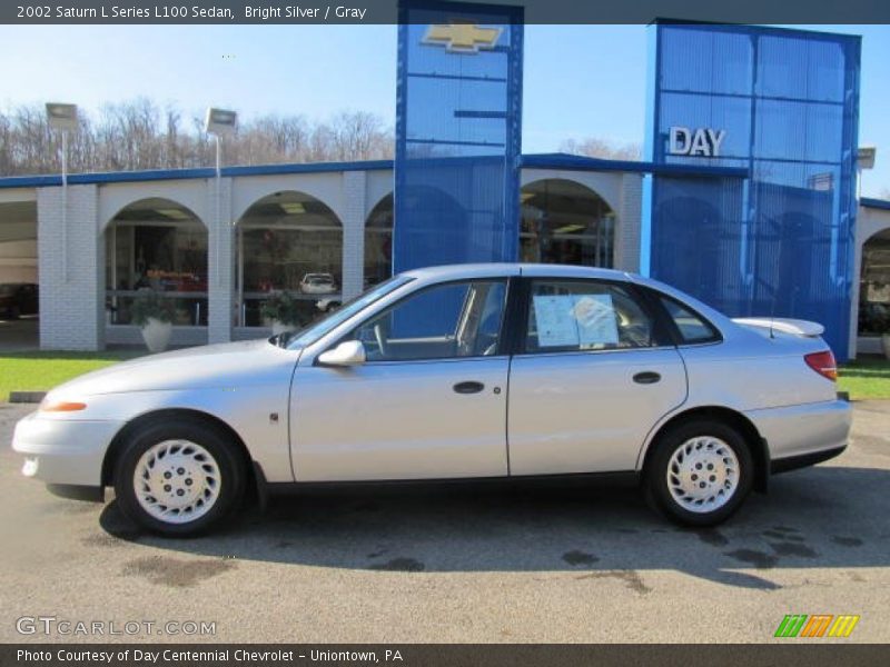 Bright Silver / Gray 2002 Saturn L Series L100 Sedan