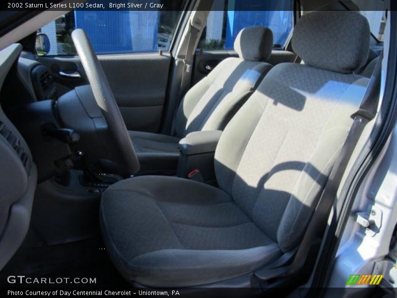 Bright Silver / Gray 2002 Saturn L Series L100 Sedan