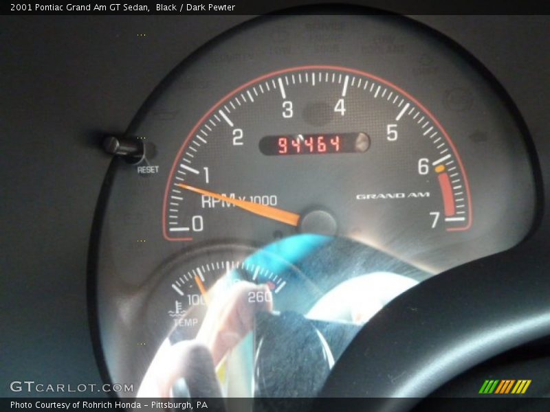 Black / Dark Pewter 2001 Pontiac Grand Am GT Sedan