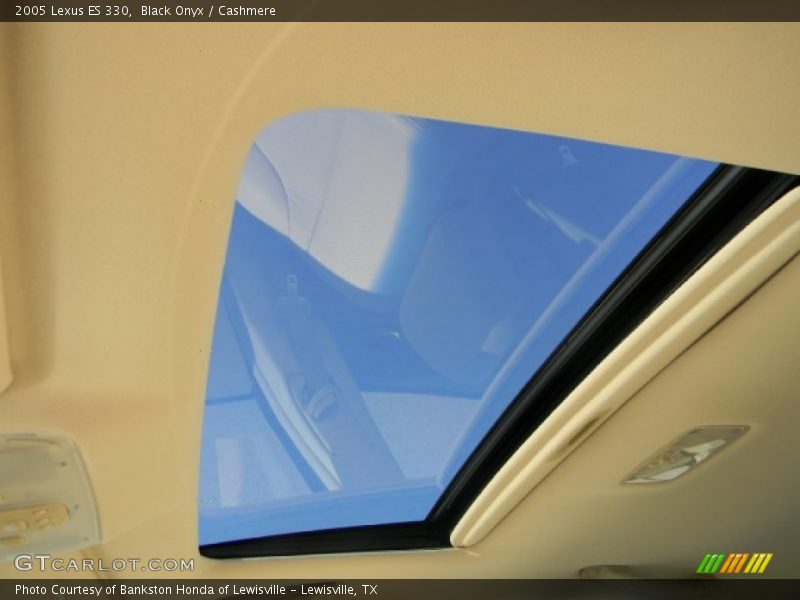 Black Onyx / Cashmere 2005 Lexus ES 330