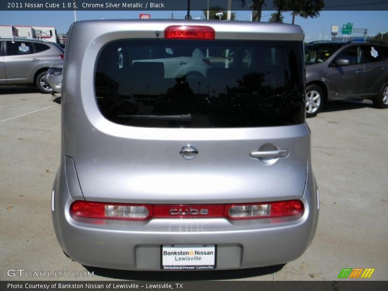 Chrome Silver Metallic / Black 2011 Nissan Cube 1.8 S