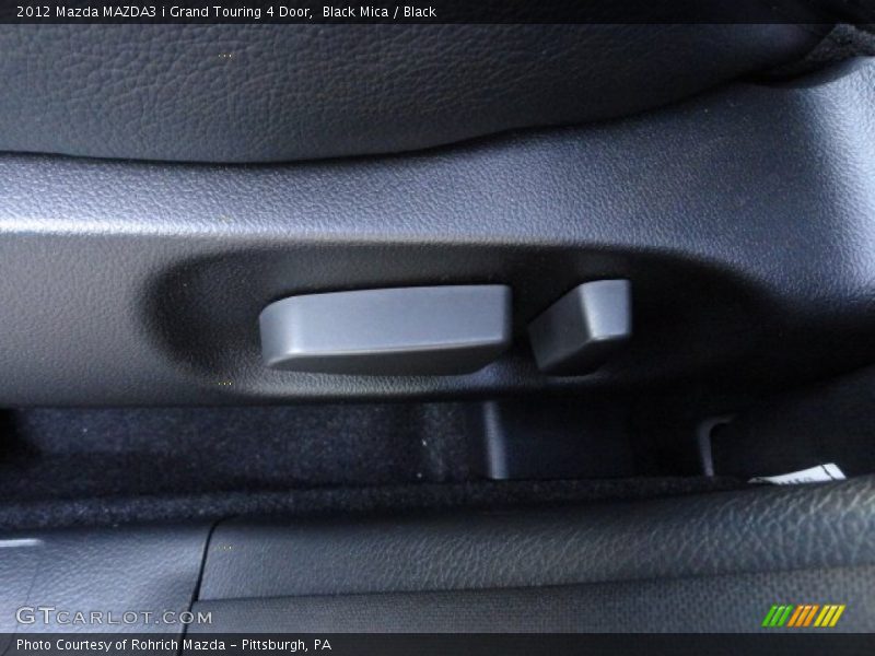 Black Mica / Black 2012 Mazda MAZDA3 i Grand Touring 4 Door