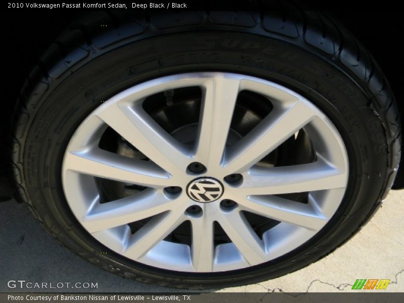 Deep Black / Black 2010 Volkswagen Passat Komfort Sedan