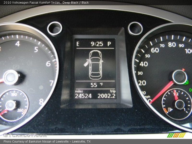 Deep Black / Black 2010 Volkswagen Passat Komfort Sedan