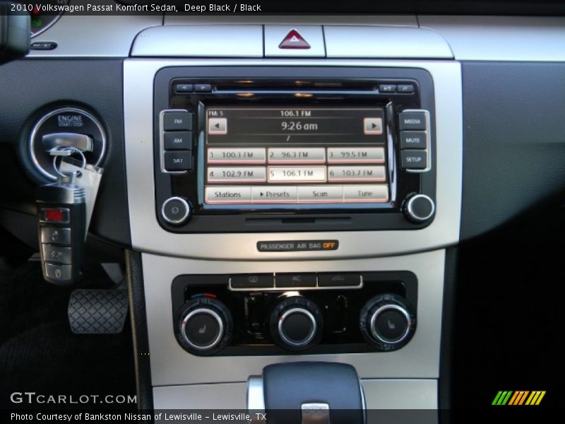 Deep Black / Black 2010 Volkswagen Passat Komfort Sedan