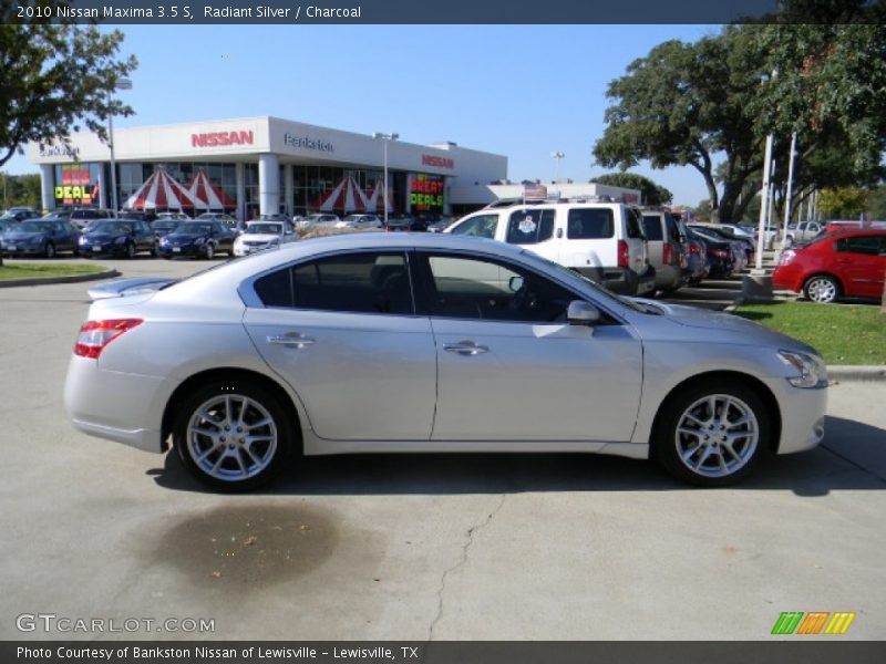 Radiant Silver / Charcoal 2010 Nissan Maxima 3.5 S