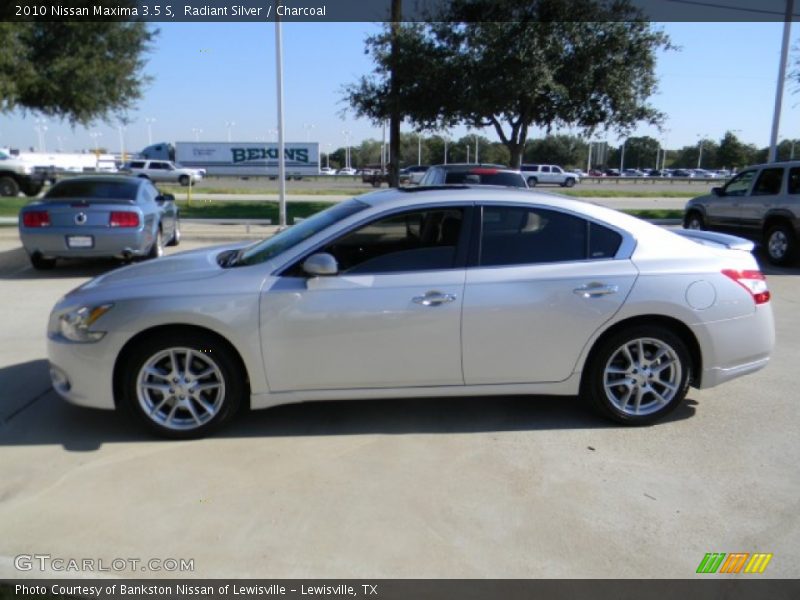 Radiant Silver / Charcoal 2010 Nissan Maxima 3.5 S
