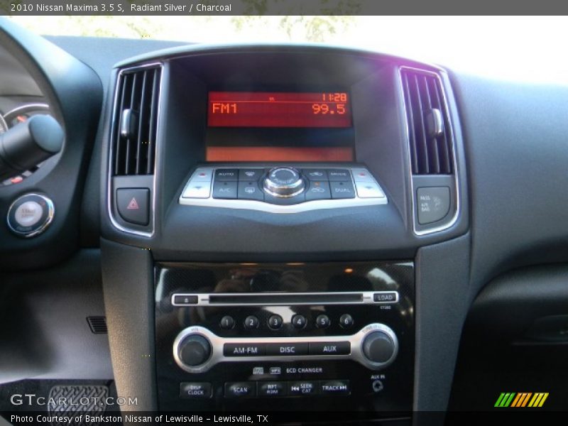 Radiant Silver / Charcoal 2010 Nissan Maxima 3.5 S