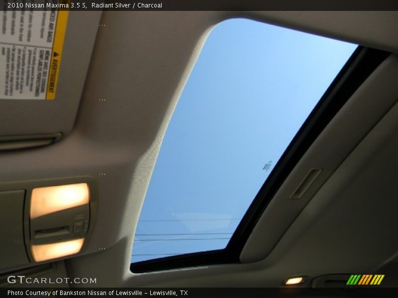 Radiant Silver / Charcoal 2010 Nissan Maxima 3.5 S