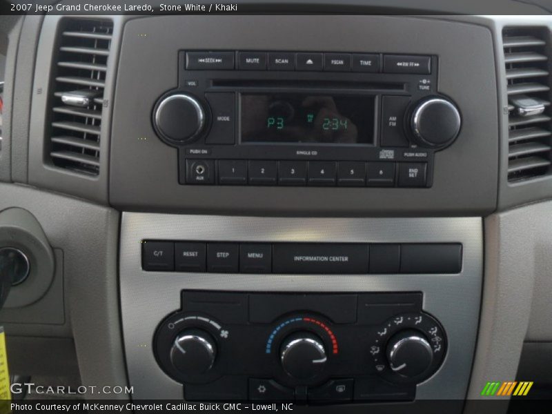 Stone White / Khaki 2007 Jeep Grand Cherokee Laredo
