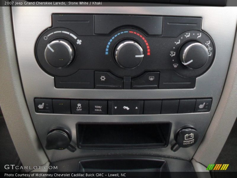 Stone White / Khaki 2007 Jeep Grand Cherokee Laredo