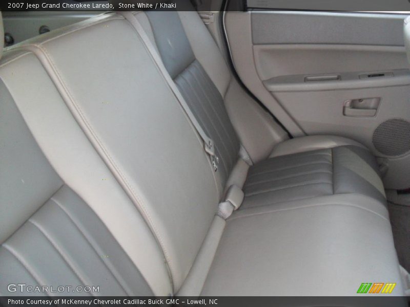 Stone White / Khaki 2007 Jeep Grand Cherokee Laredo
