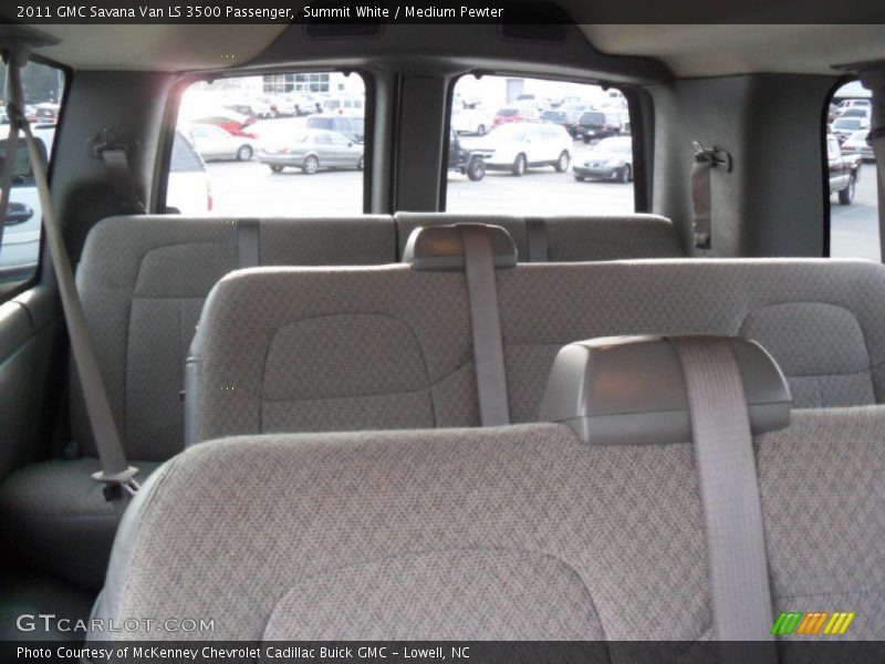 Summit White / Medium Pewter 2011 GMC Savana Van LS 3500 Passenger