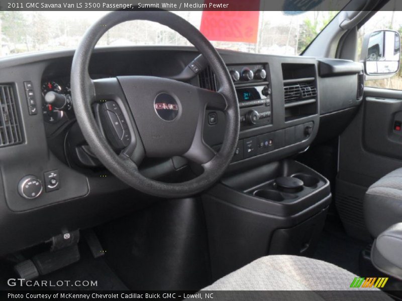 Summit White / Medium Pewter 2011 GMC Savana Van LS 3500 Passenger