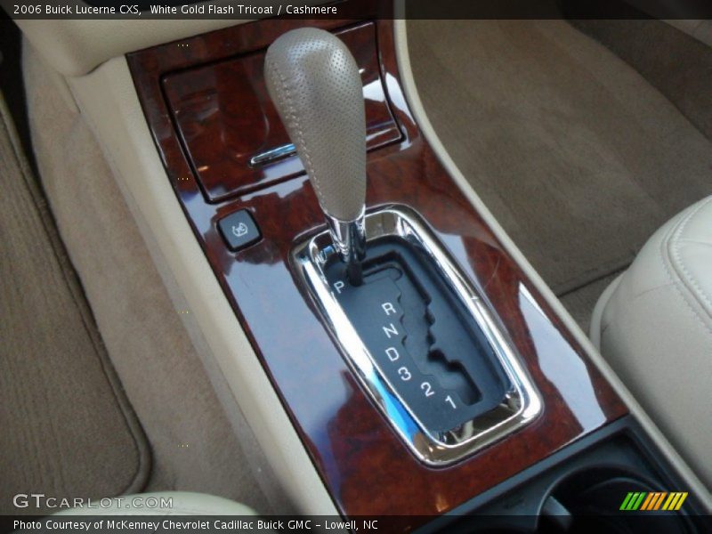 White Gold Flash Tricoat / Cashmere 2006 Buick Lucerne CXS