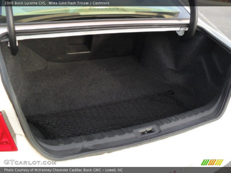 White Gold Flash Tricoat / Cashmere 2006 Buick Lucerne CXS