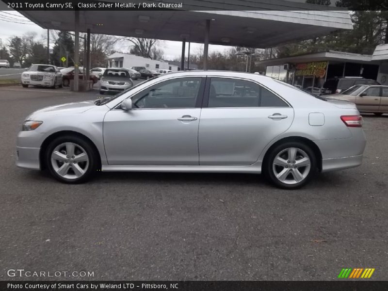 Classic Silver Metallic / Dark Charcoal 2011 Toyota Camry SE