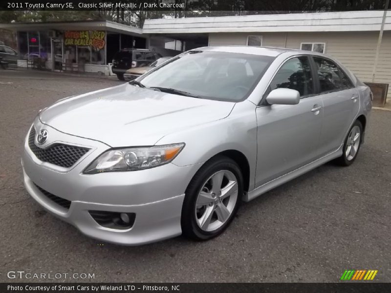 Classic Silver Metallic / Dark Charcoal 2011 Toyota Camry SE