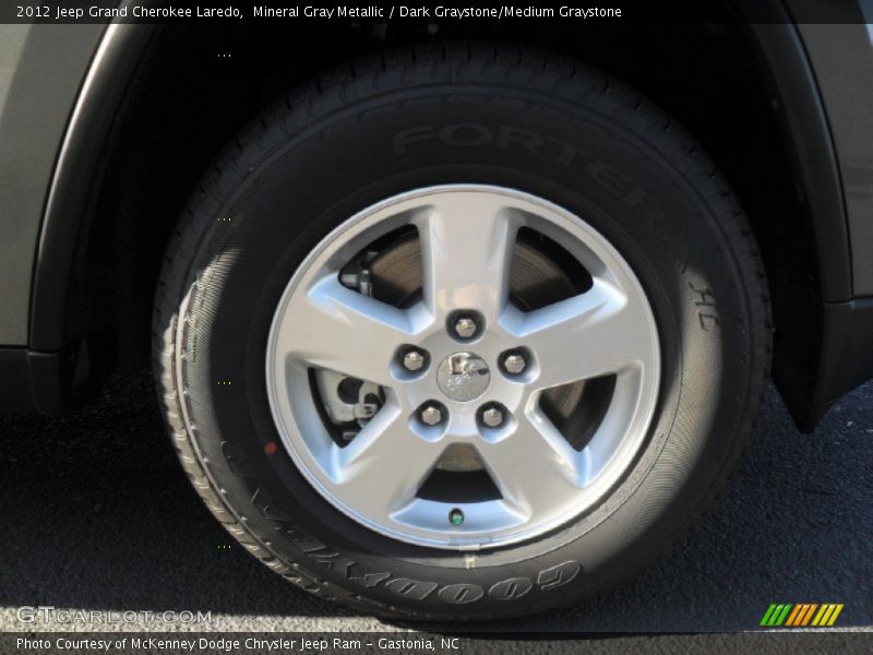 Mineral Gray Metallic / Dark Graystone/Medium Graystone 2012 Jeep Grand Cherokee Laredo