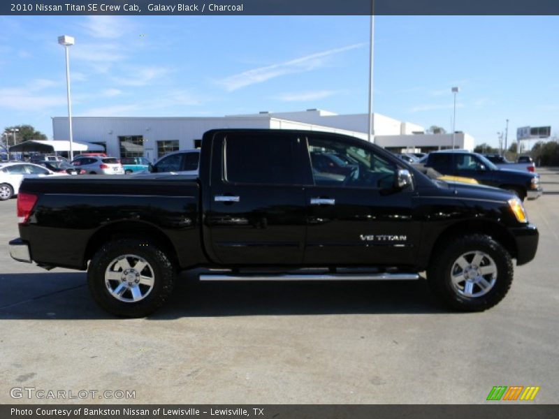 Galaxy Black / Charcoal 2010 Nissan Titan SE Crew Cab