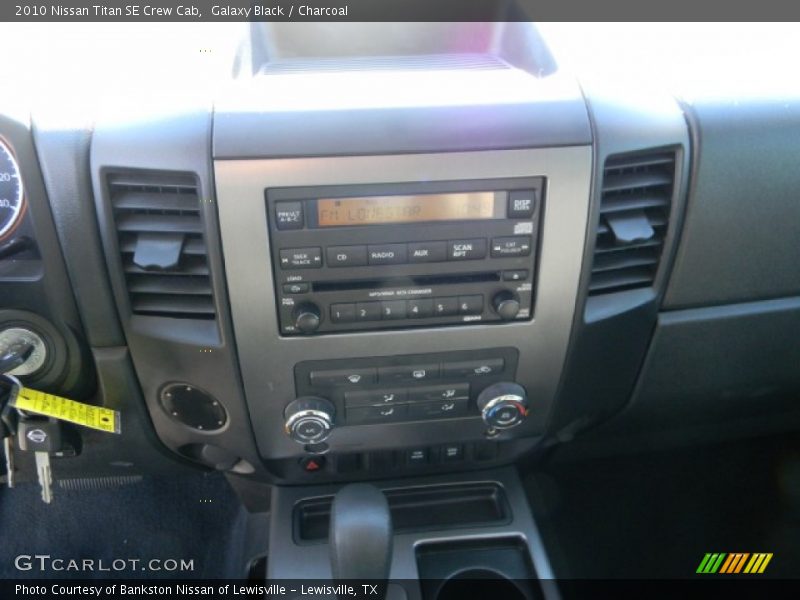 Galaxy Black / Charcoal 2010 Nissan Titan SE Crew Cab