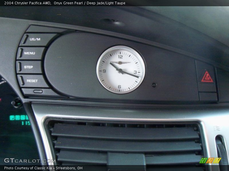 Onyx Green Pearl / Deep Jade/Light Taupe 2004 Chrysler Pacifica AWD