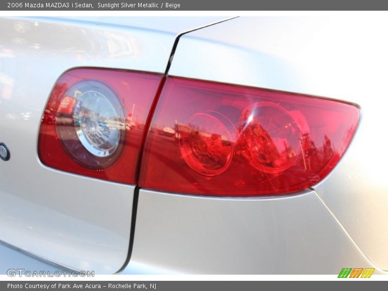 Sunlight Silver Metallic / Beige 2006 Mazda MAZDA3 i Sedan