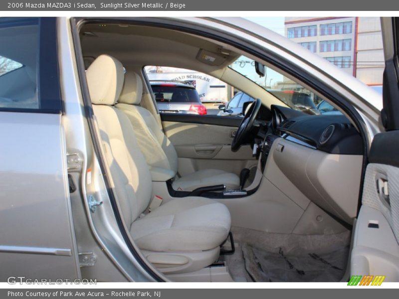 Sunlight Silver Metallic / Beige 2006 Mazda MAZDA3 i Sedan