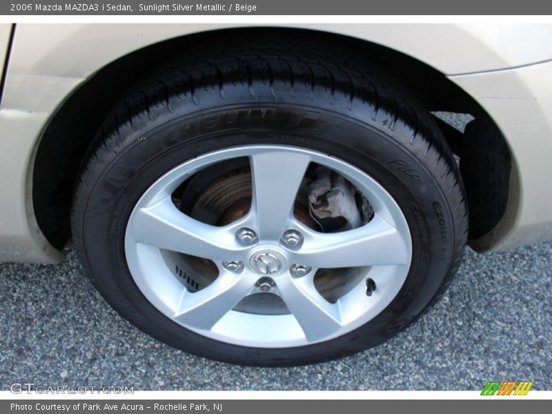 Sunlight Silver Metallic / Beige 2006 Mazda MAZDA3 i Sedan